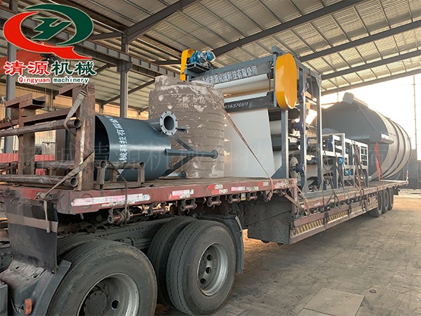 發(fā)往四川客戶(hù)帶式壓濾機